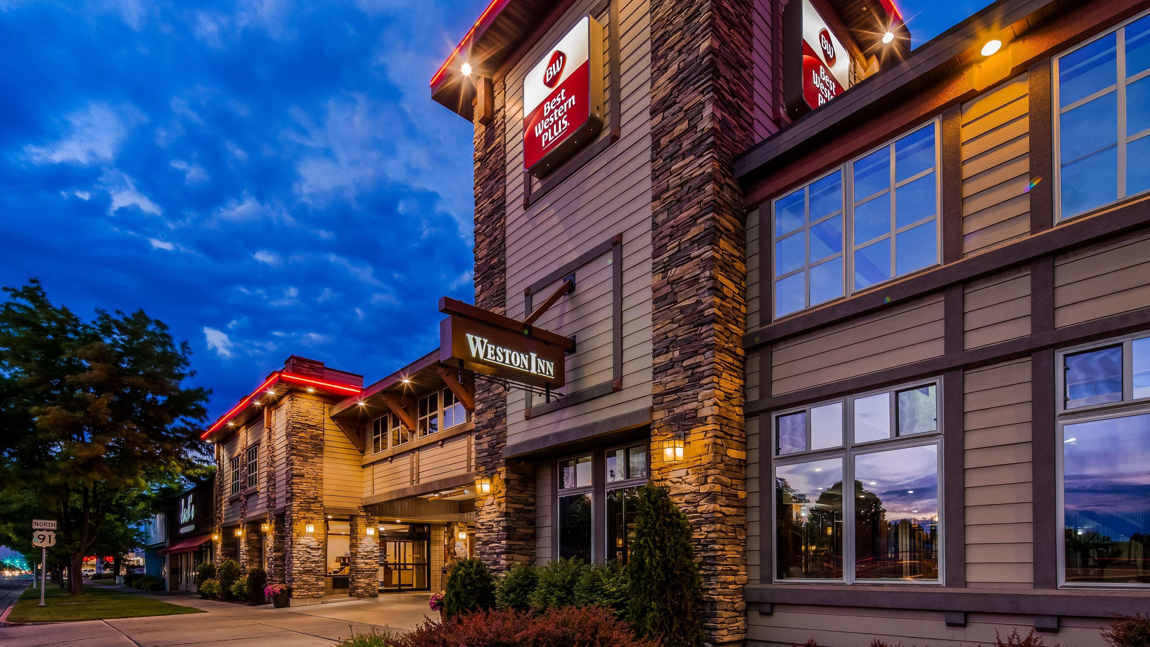 Best Western Plus Weston Inn Logan Exterior foto